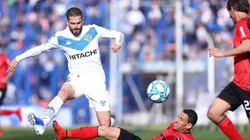 Fernando Gago con la camiseta de Vélez.