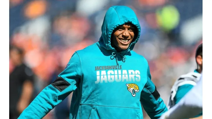 Jalen Ramsey viajó a Tejas mientras espera que los Jaguars lo intercambien.