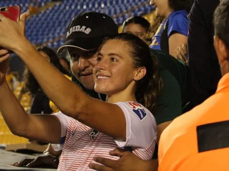 VERGONZOSO: un aficionado mexicano manoseó a una futbolista