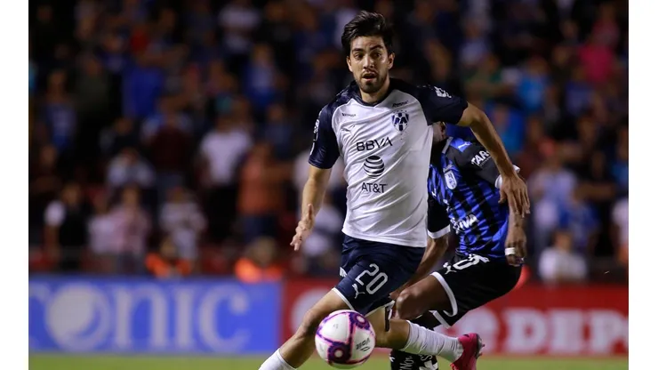 Peleas en Twitter y expulsión en su regreso: la semana caótica de Rodolfo Pizarro