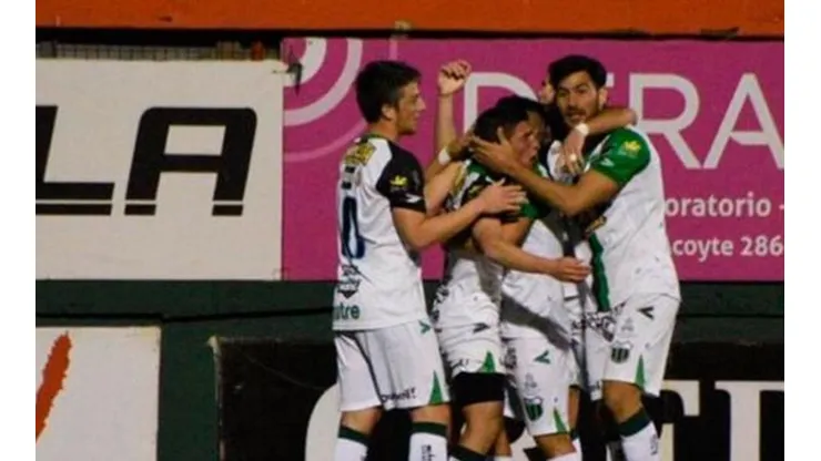 Qué canal transmite Nueva Chicago vs. Mitre por la Primera Nacional