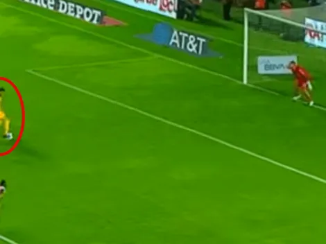 Gignac cambió por gol y el 3-0 un polémico penal para Tigres