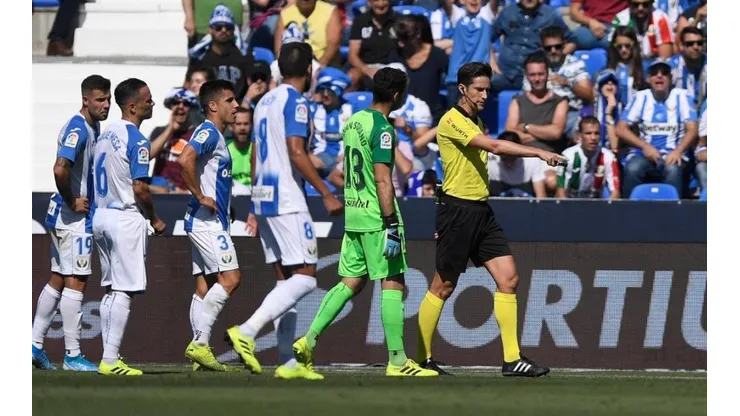 Escándalo en la Liga de España: piden repetir un partido a causa del VAR