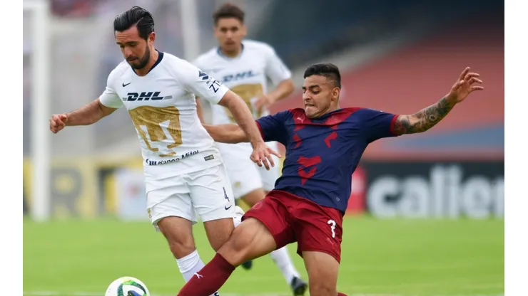 Chivas vs. Pumas (Foto: Jam Media)