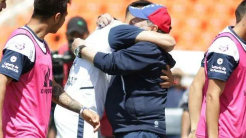 Diego festejó en las redes: subió una foto en Instagram con todo el plantel