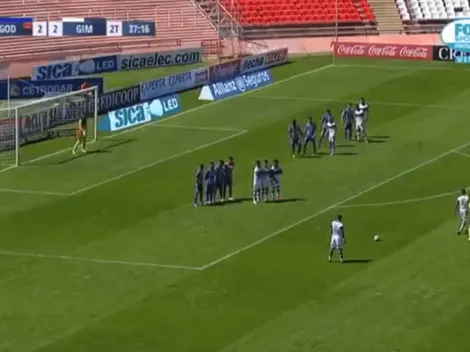 Lo gritamos todos en Bolavip: Ayala la clavó en el ángulo a falta de 10 para el final