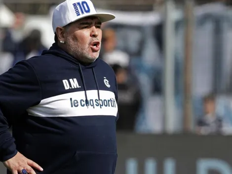 No lo ve parecido: Maradona bajó al delantero que compararon con Caniggia