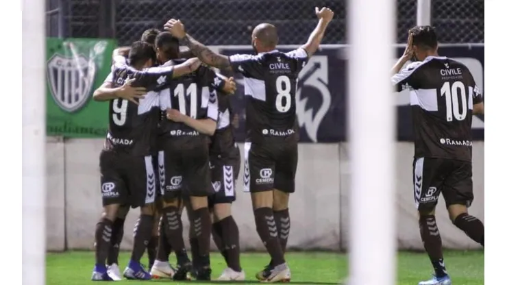 Qué canal transmite Platense vs. San Martín de San Juan por la Primera Nacional