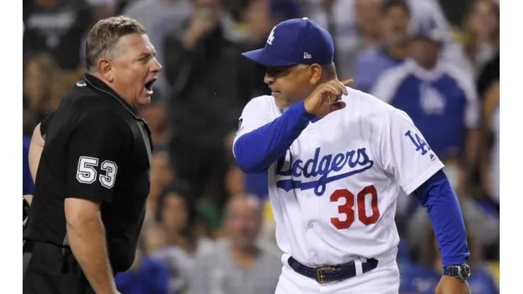 Dave Roberts explicó por qué armó la rotación de los Dodgers de forma tan polémica
