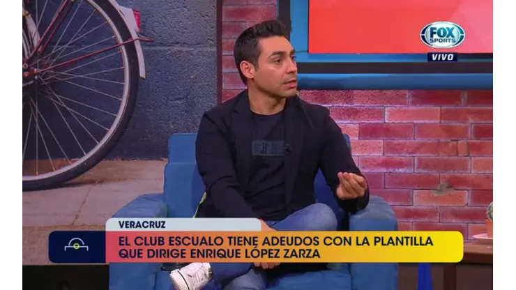 El columnista fue durísimo con los futbolistas de los Tiburones Rojos