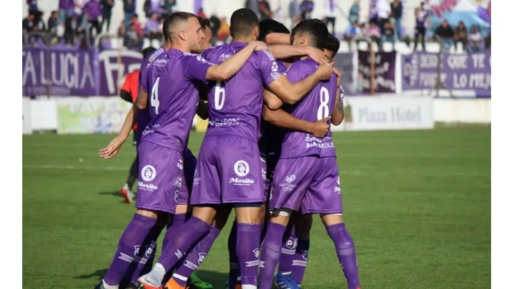 Villa Dálmine recibe a Brown