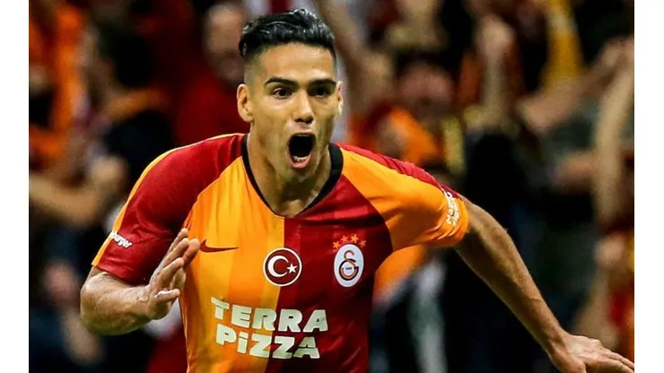 Falcao fuera de la convocatoria del Galatasaray por una molestia física