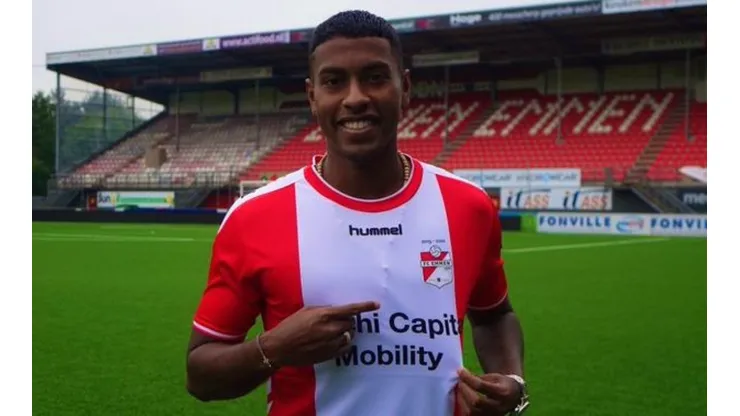 Es oficial: Miguel Araujo fue presentado en su nuevo club
