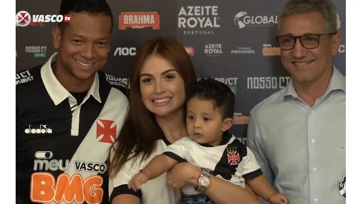 Se acabaron las vacaciones para Guarín que fue presentado en el Vasco Da Gama