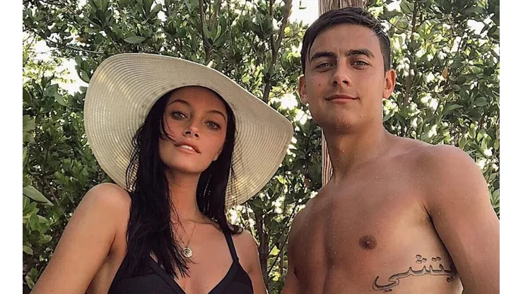 Foto de Oriana con Paulo Dybala.