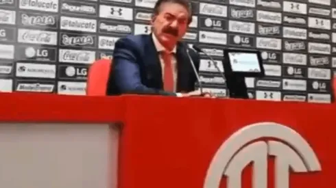 Insólito: La Volpe comparó a un jugador de Toluca con De Bruyne
