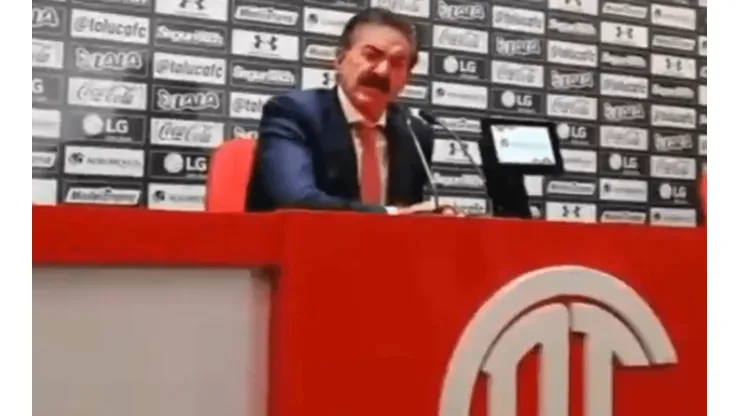 Insólito: La Volpe comparó a un jugador de Toluca con De Bruyne