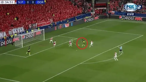 Corrida, enganche y a cobrar: el golazo de Achraf Hakimi para poner en ventaja al Dortmund