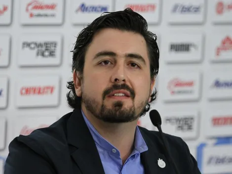 Amaury Vergara sostuvo que el equipo "no está en venta" y los seguidores estallaron de bronca