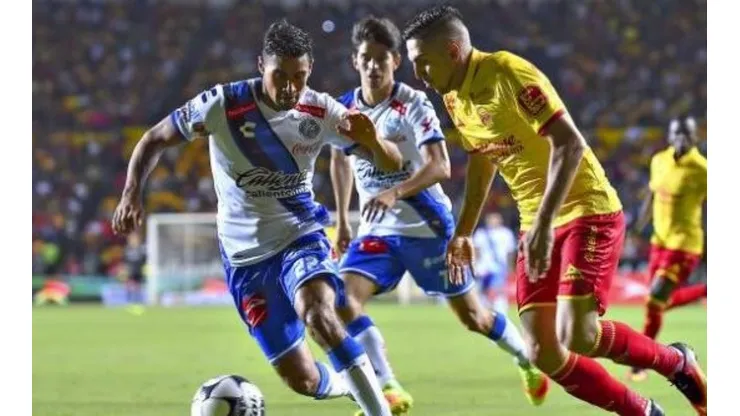Monarcas derrotó al Puebla y se aseguró el liderato del Grupo A