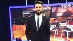 Azzaro le pegó a los hinchas de Boca: "Les pido que sean dignos y no lloren con el árbitro"