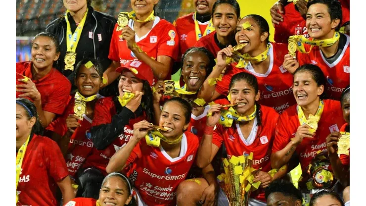 América de Cali femenino, campeón de la Liga Águila Femenina 2019.