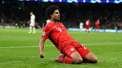 Serge Gnabry festejando uno de sus cuatro tantos.