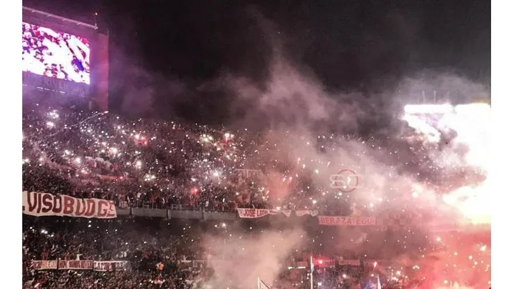 Foto de la hinchada de River.