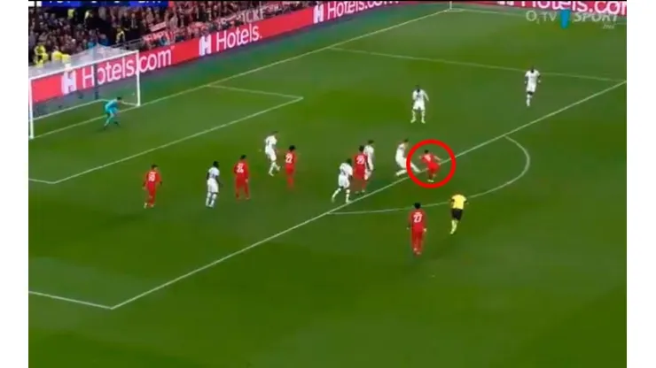Media vuelta y a cobrar: Lewandowski da vuelta el partido para Bayern contra el Tottenham