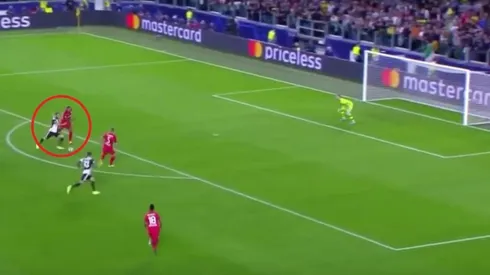 Golazo de Higuaín: la durmió como solo los buenos saben y la clavó desde afuera del área