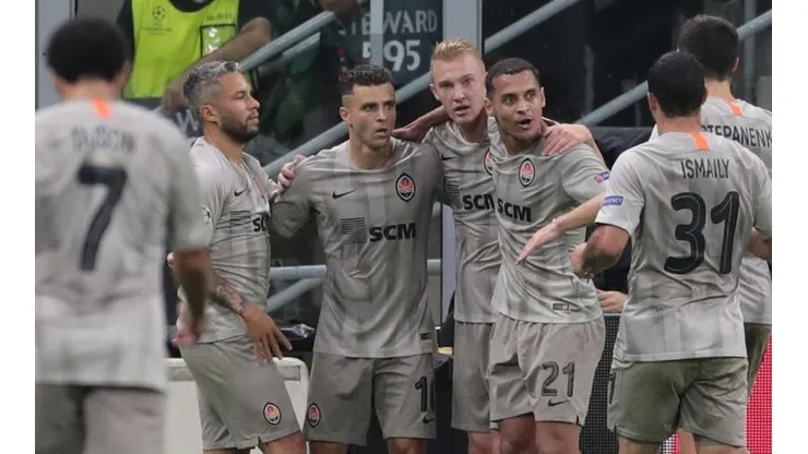 Atalanta no pudo sostener el resultado y Shakhtar Donetsk se lo ganó en la última del partido