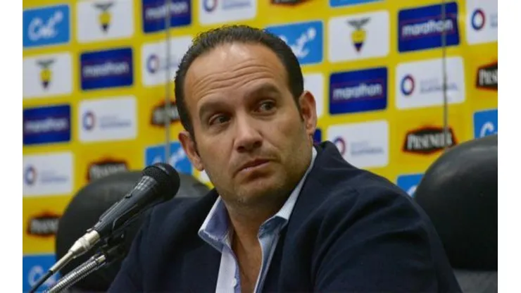 Ecuador tendría cerrado entrenador para el amistoso ante Argentina