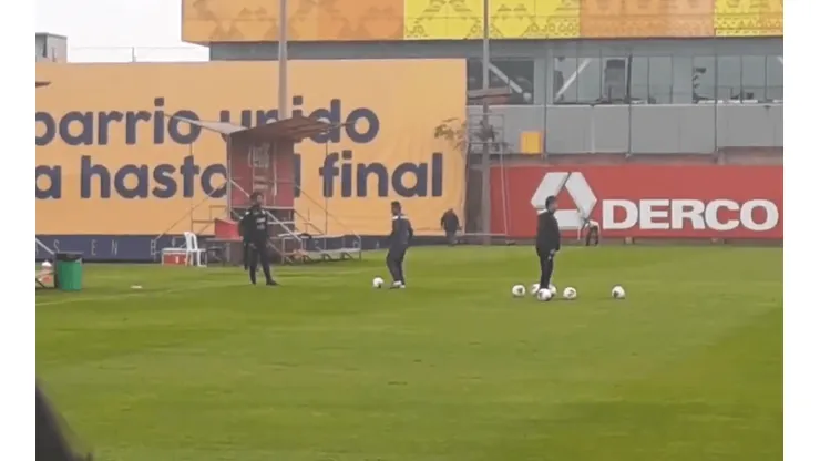 Cueva llegó a Perú y se fue a entrenar a la Videna bajo las órdenes de Ricardo Gareca