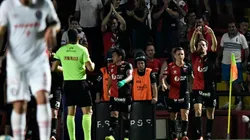 Colón venció a Argentinos y lo privó de quedar puntero