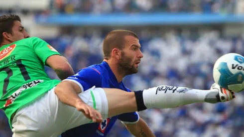 Villa reveló que fue amenazado para irse de Cruz Azul