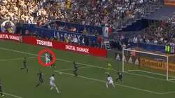 Asistencia de Pavón para el gol de Ibrahimovic