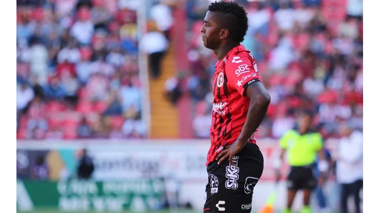 La actitud racista de aficionados de San Luis con Bolaños