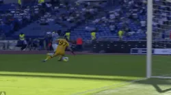 Golazo de Felipao Caicedo para la goleada de Lazio al Genoa