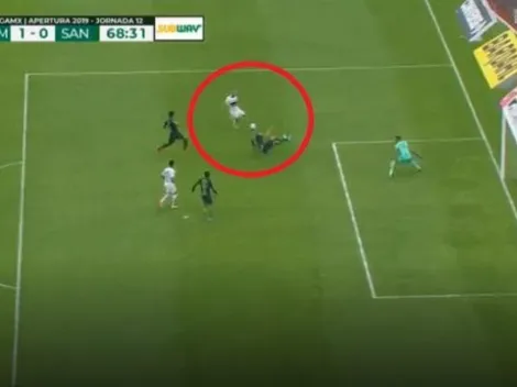 Pumas pegó primero con gol de Carlos González