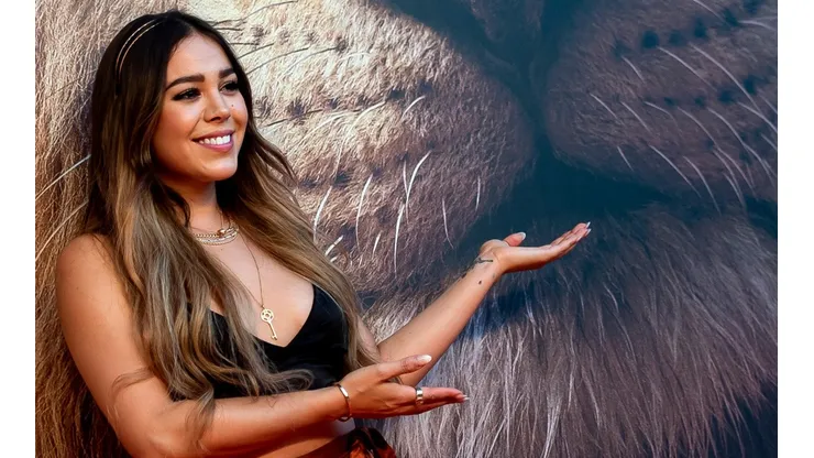 Danna Paola lanzó con todo su nuevo tema "Subtítulos"