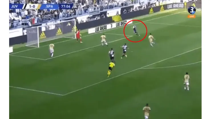 No puede faltar el suyo: Cristiano puso el segundo tras un centro de Dybala