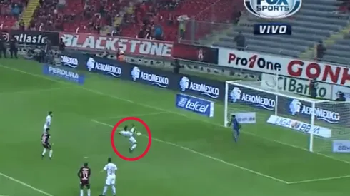 El insólito autogol de Pérez que le dio la ventaja a Atlas