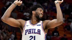 Joel Embiid troleó a toda la afición de Philadelphia y le dijeron de todo en las redes