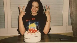 Rosalía celebró su cumpleaños 26 rodeada por sus seres queridos