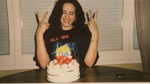 Rosalía celebró su cumpleaños 26 rodeada por sus seres queridos
