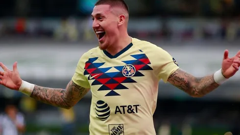 ¿A Nicolás Castillo se le escapó la fecha de regreso?