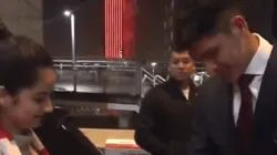 El tierno regalo de Ajax para la hija de Edson Álvarez