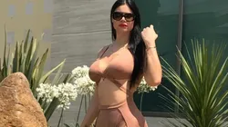 Con una foto caliente, Paola Salcedo anunció que tendrá un hijo junto a Vikonis