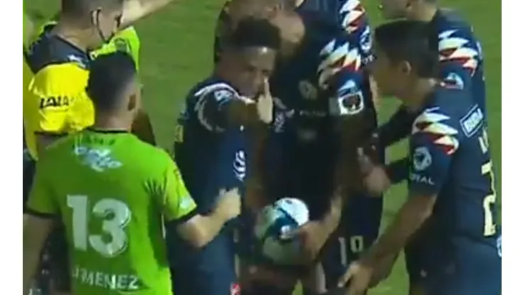 Lo que pocos vieron: la pelea entre Ibargüen y López