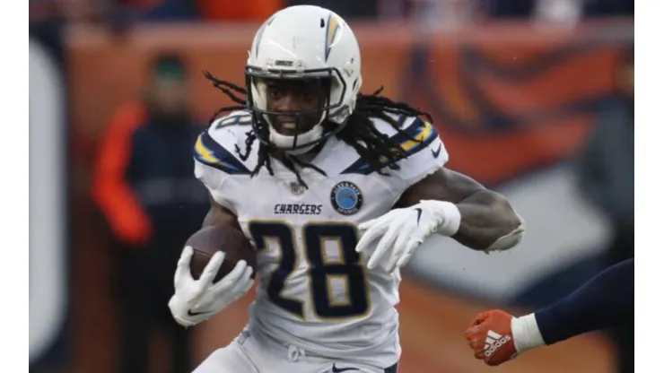 ¿Vuelve? Melvin Gordon podría terminar su pelea con los Chargers.